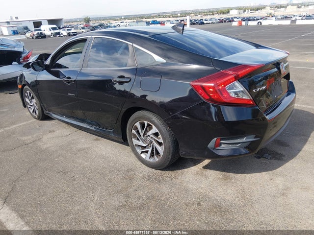 Продажа на аукционе авто 2017 Honda Civic Ex, vin: 2HGFC2F72HH537768, номер лота: 45877357