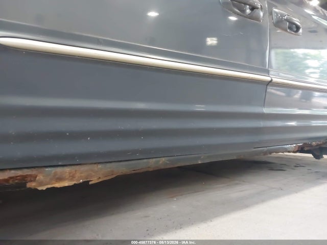 Продажа на аукционе авто 2002 Chrysler Town & Country Limited, vin: 2C8GP64L32R575945, номер лота: 45877376