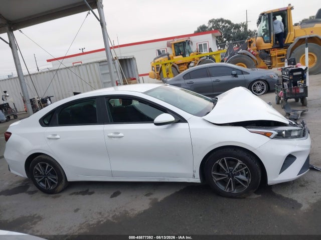 Продажа на аукционе авто 2022 Kia Forte Lxs, vin: 3KPF24AD0NE501949, номер лота: 45877392