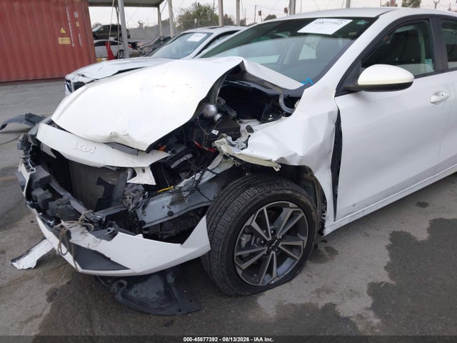 Продажа на аукционе авто 2022 Kia Forte Lxs, vin: 3KPF24AD0NE501949, номер лота: 45877392