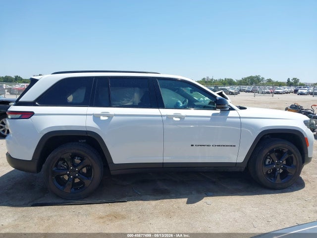 Продажа на аукционе авто 2024 Jeep Grand Cherokee Altitude X 4x4, vin: 1C4RJHAG5RC704284, номер лота: 45877499