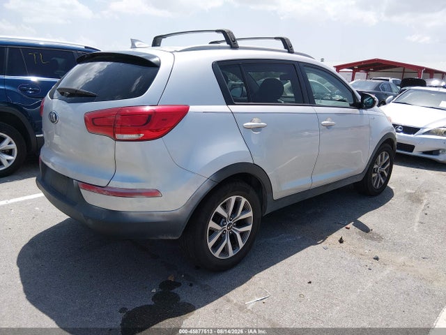 KIA Sportage Lx 2015 KNDPBCAC8F7767825 Image 4