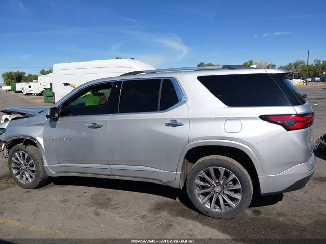 Продажа на аукционе авто 2022 Chevrolet Traverse Awd Premier, vin: 1GNEVKKW4NJ157995, номер лота: 45877545