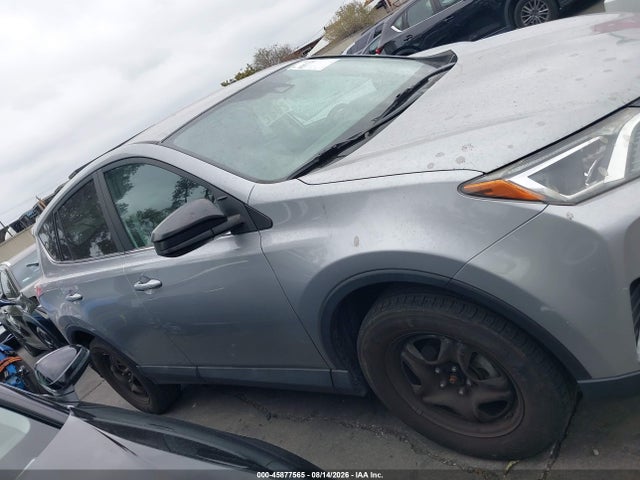 Toyota RAV4 LE 2017 2T3ZFREV5HW395833 Image 13