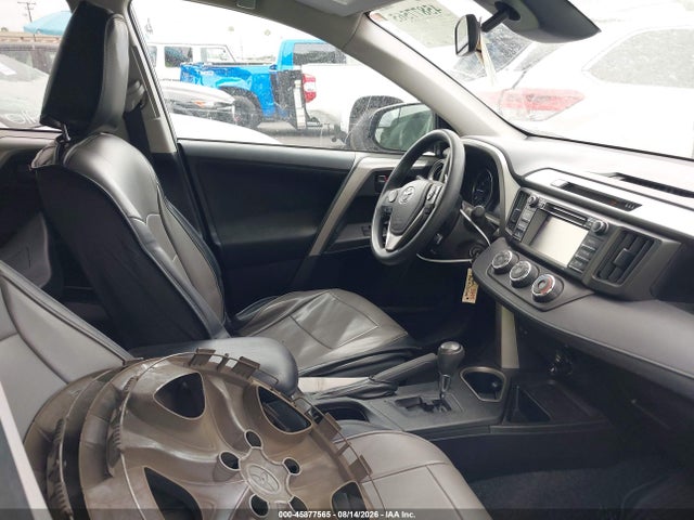 Toyota RAV4 LE 2017 2T3ZFREV5HW395833 Image 5