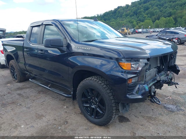 45877570 :رقم المزاد ، 1GCRDBEK2NZ644636 vin ، 2022 Chevrolet Silverado 1500 4wd  Standard Bed Custom مزاد بيع