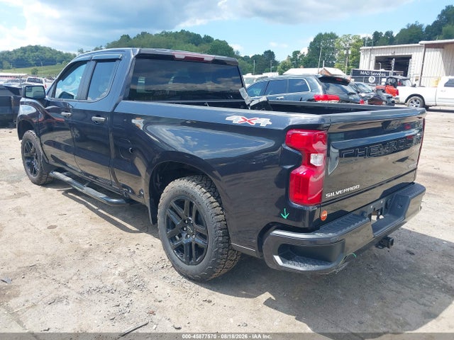 45877570 :رقم المزاد ، 1GCRDBEK2NZ644636 vin ، 2022 Chevrolet Silverado 1500 4wd  Standard Bed Custom مزاد بيع