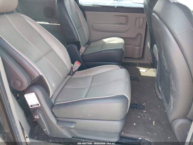 45877590 :رقم المزاد ، KNDMB5C14H6333405 vin ، 2017 Kia Sedona Lx مزاد بيع