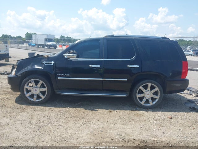 45877591 :رقم المزاد ، 1GYS3BEF8DR154217 vin ، 2013 Cadillac Escalade Luxury مزاد بيع