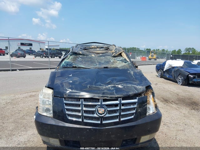 45877591 :رقم المزاد ، 1GYS3BEF8DR154217 vin ، 2013 Cadillac Escalade Luxury مزاد بيع
