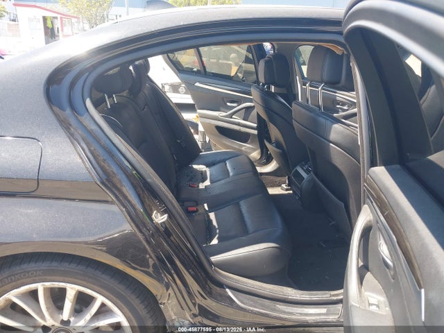 2013 Bmw 528i მანქანა იყიდება აუქციონზე, vin: WBAXG5C54DDY32094, აუქციონის ნომერი: 45877595