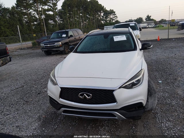 Infiniti Qx30 Premium 2017 SJKCH5CR4HA032899 Image 12