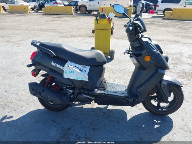Genuine Scooter Co. Hooligan 170i 2023 RFVBFBF99P1002901 Image 12
