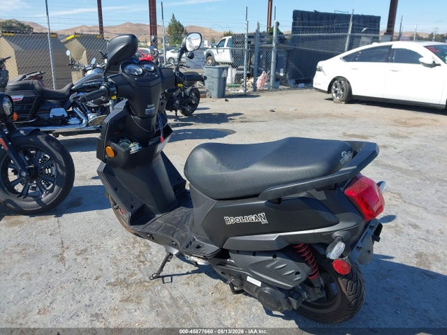 Genuine Scooter Co. Hooligan 170i 2023 RFVBFBF99P1002901 Image 3