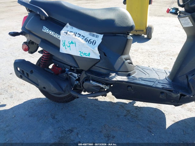 Genuine Scooter Co. Hooligan 170i 2023 RFVBFBF99P1002901 Image 8