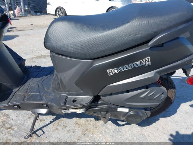 Genuine Scooter Co. Hooligan 170i 2023 RFVBFBF99P1002901 Image 9