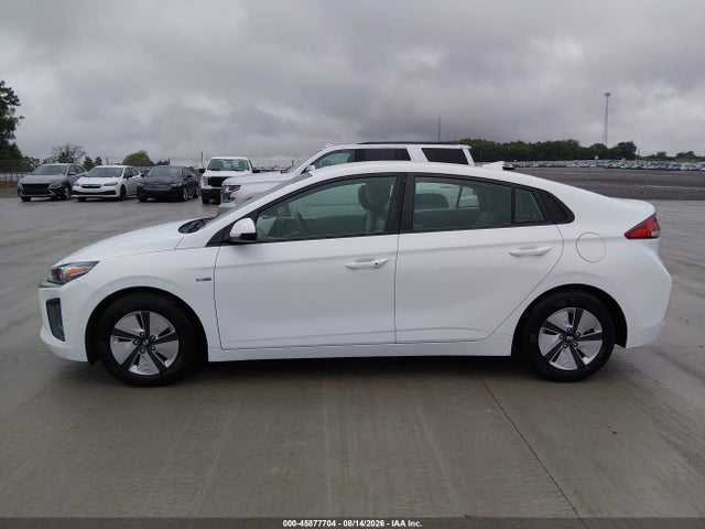 Продаж на аукціоні авто 2020 Hyundai Ioniq Hybrid Blue, vin: KMHC65LC0LU233187, номер лоту: 45877704