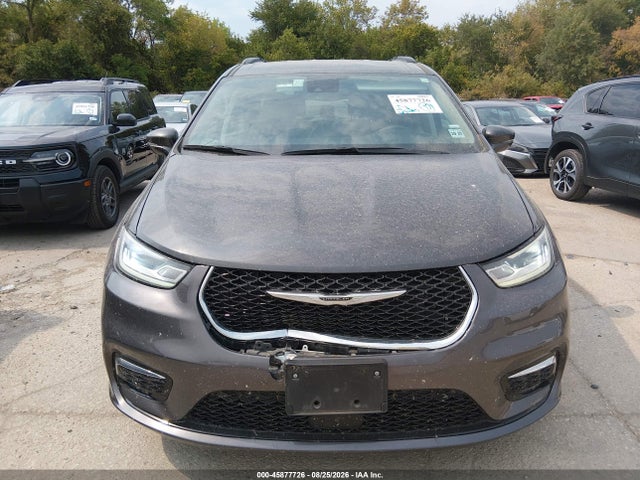 Продажа на аукционе авто 2022 Chrysler Pacifica Touring L, vin: 2C4RC1BG0NR215308, номер лота: 45877726
