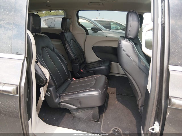 Продажа на аукционе авто 2022 Chrysler Pacifica Touring L, vin: 2C4RC1BG0NR215308, номер лота: 45877726