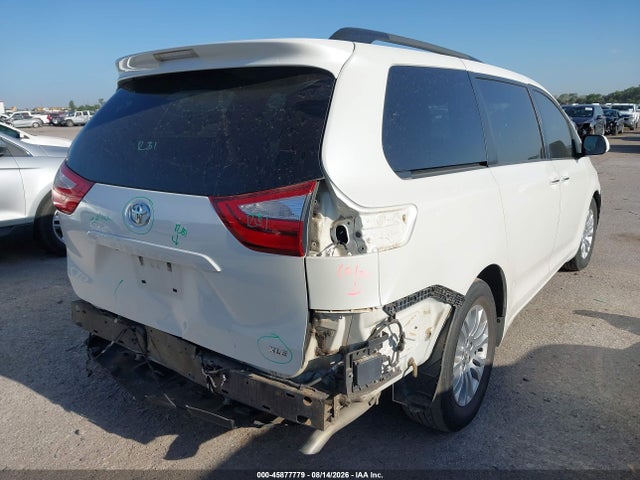 Продаж на аукціоні авто 2015 Toyota Sienna Xle 8 Passenger, vin: 5TDYK3DC9FS677718, номер лоту: 45877779