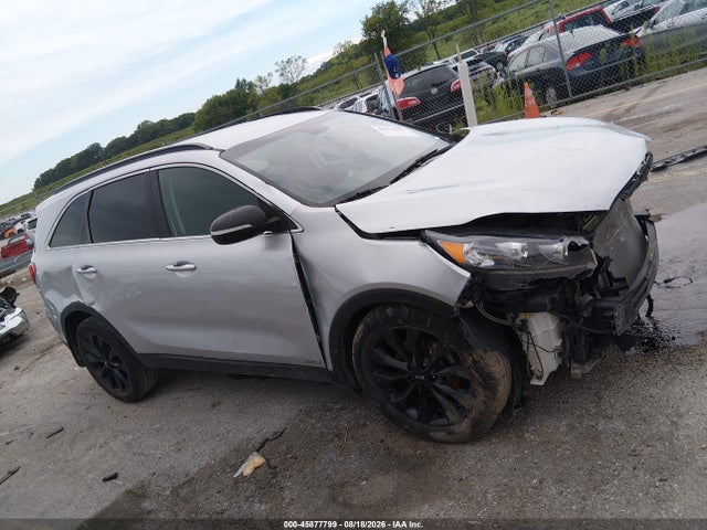 45877799 :رقم المزاد ، 5XYPGDA5XKG583606 vin ، 2019 Kia Sorento 3.3l S مزاد بيع