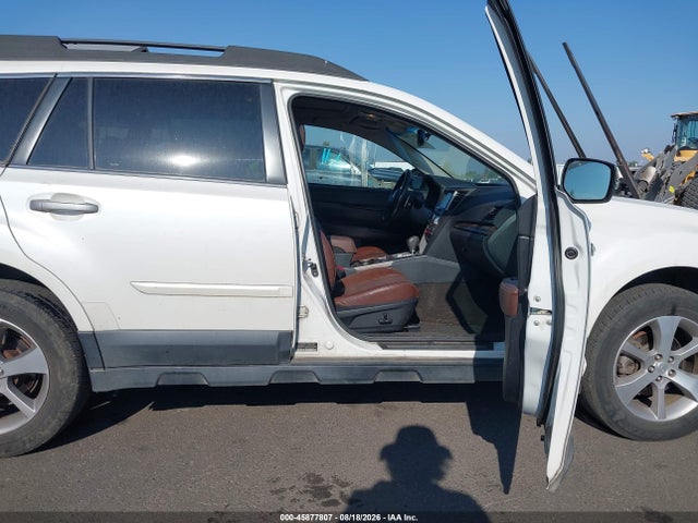 45877807 :رقم المزاد ، 4S4BRBPC5E3294040 vin ، 2014 Subaru Outback 2.5i Limited مزاد بيع