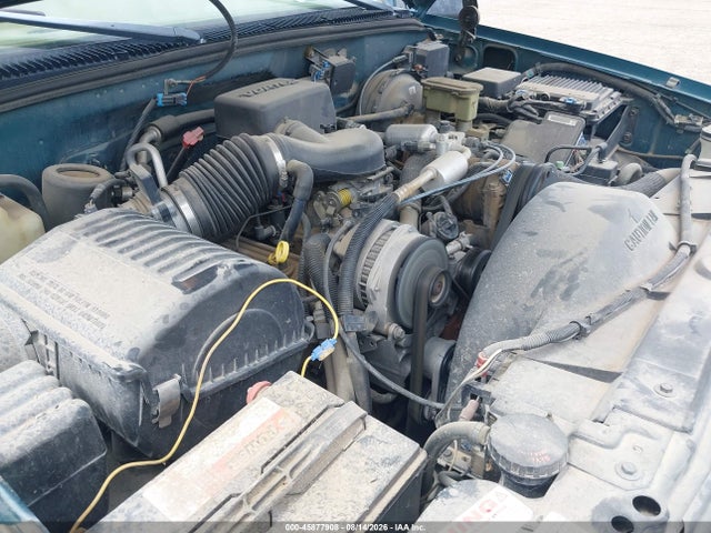 Aukcja sprzedaży 1998 Chevrolet Suburban 1500, vin: 1GNFK16R6WJ325715, numer aukcji: 45877908
