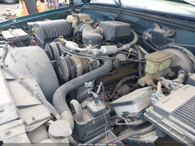 Aukcja sprzedaży 1998 Chevrolet Suburban 1500, vin: 1GNFK16R6WJ325715, numer aukcji: 45877908