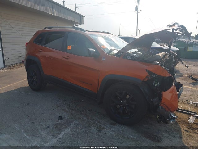2015 Jeep Cherokee Trailhawk მანქანა იყიდება აუქციონზე, vin: 1C4PJMBS4FW556979, აუქციონის ნომერი: 45877924