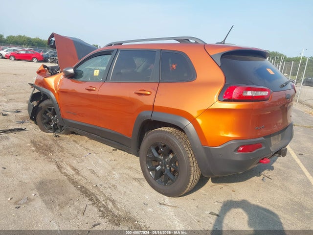 2015 Jeep Cherokee Trailhawk მანქანა იყიდება აუქციონზე, vin: 1C4PJMBS4FW556979, აუქციონის ნომერი: 45877924