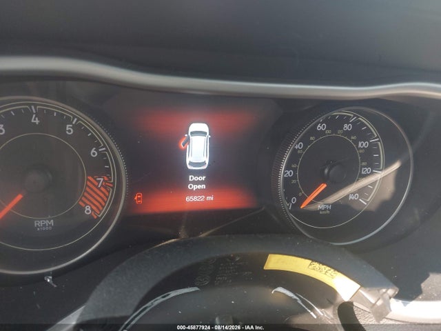 2015 Jeep Cherokee Trailhawk მანქანა იყიდება აუქციონზე, vin: 1C4PJMBS4FW556979, აუქციონის ნომერი: 45877924