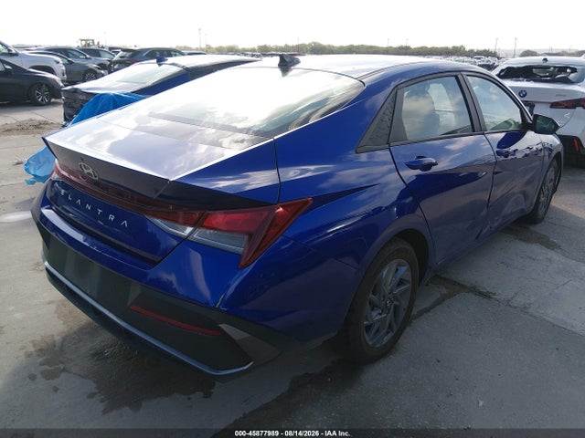 Hyundai ELANTRA SEL 2024 KMHLM4DG2RU820694 Image 4