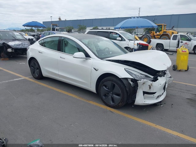 Продаж на аукціоні авто 2020 Tesla Model 3 Standard Range Plus Rear-wheel Drive/standard Range Rear-wheel Drive, vin: 5YJ3E1EA5LF703721, номер лоту: 45878006