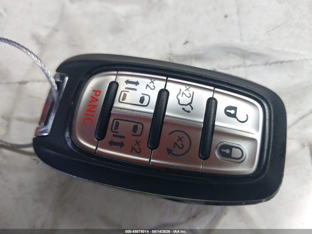 Chrysler Pacifica Hybrid Limited 2021 2C4RC1S77MR540424 Image 11