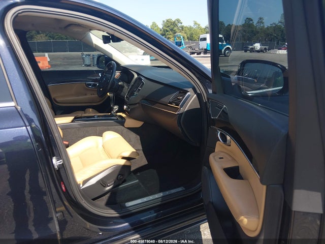 Auction sale of the 2016 Volvo Xc90 T6 Momentum, vin: YV4A22PK3G1031973, lot number: 45878040