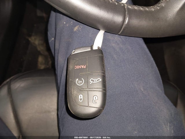 45878061 :رقم المزاد ، 2C3CCARG7EH144422 vin ، 2014 Chrysler 300 مزاد بيع