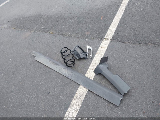 2024 Kia Carnival Mpv Lx Seat Package მანქანა იყიდება აუქციონზე, vin: KNDNB4H3XR6406500, აუქციონის ნომერი: 45878063