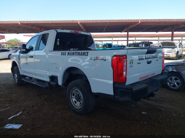 1FT7X2BA9REC50266 Ford F-250 Xl