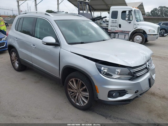 45878098 :رقم المزاد ، WVGAV3AX7EW591723 vin ، 2014 Volkswagen Tiguan Sel مزاد بيع