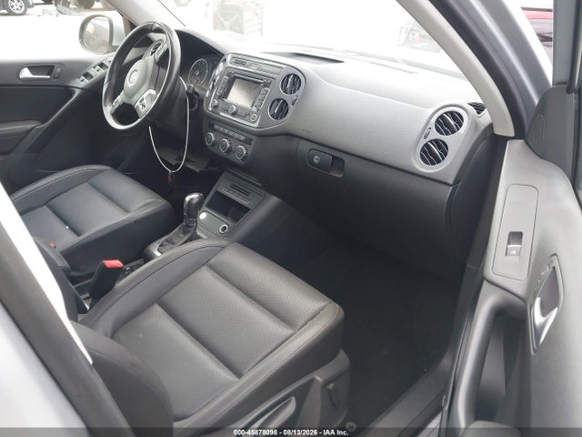 2014 Volkswagen Tiguan Sel მანქანა იყიდება აუქციონზე, vin: WVGAV3AX7EW591723, აუქციონის ნომერი: 45878098