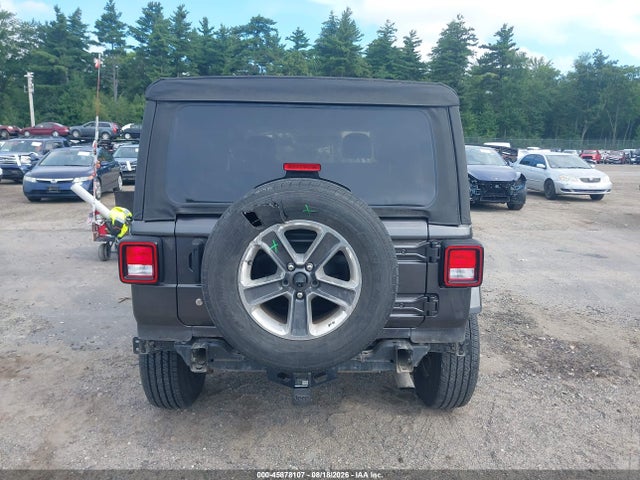 45878107 :رقم المزاد ، 1C4HJXEG4KW576012 vin ، 2019 Jeep Wrangler Unlimited Sahara 4x4 مزاد بيع