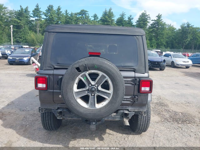 45878107 :رقم المزاد ، 1C4HJXEG4KW576012 vin ، 2019 Jeep Wrangler Unlimited Sahara 4x4 مزاد بيع