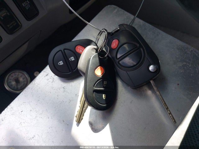 Продаж на аукціоні авто 2010 Toyota Tacoma Prerunner V6, vin: 3TMJU4GN3AM109052, номер лоту: 45878118