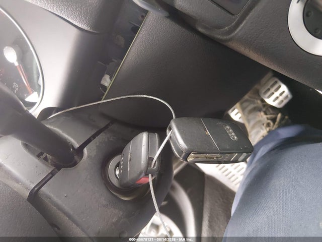 45878121 :رقم المزاد ، TRUUT28N721013612 vin ، 2002 Audi Tt 1.8l مزاد بيع