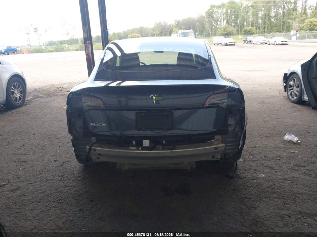 Tesla Model 3 Standard Range Plus Rear-wheel Drive 2021 5YJ3E1EA1MF020657 Image 16