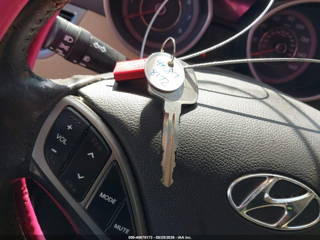 Продажа на аукционе авто 2013 Hyundai Elantra Limited, vin: KMHDH4AE4DU516805, номер лота: 45878172