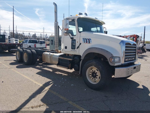 Продаж на аукціоні авто 2013 Mack 700 Gu700, vin: 1M2AX07C4DM015563, номер лоту: 45878180