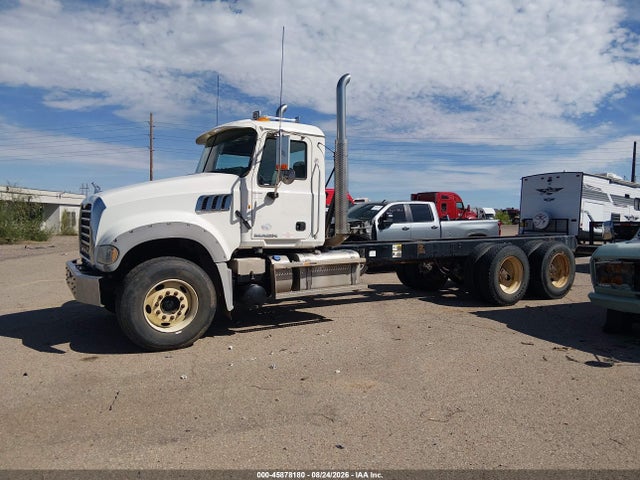 Продаж на аукціоні авто 2013 Mack 700 Gu700, vin: 1M2AX07C4DM015563, номер лоту: 45878180
