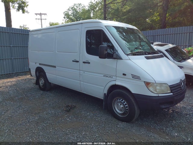 45878200 :رقم المزاد ، WD2PD644755761121 vin ، 2005 Dodge Sprinter Hc مزاد بيع