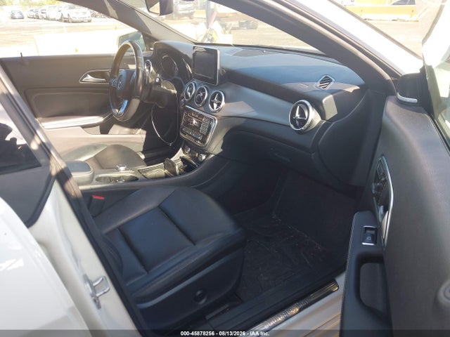 Mercedes-Benz CLA 250 2015 WDDSJ4EB2FN200676 Image 5